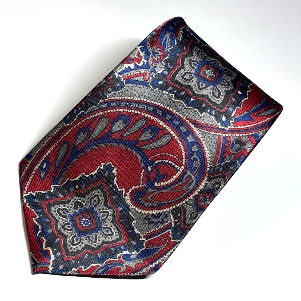 VTG Ketch Necktie Mens OS Red Blue Paisley Medallion Silk Feel Patterned Preppy